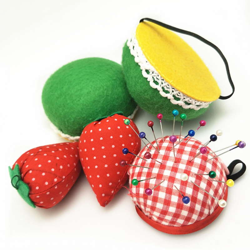 1pcs Strawberry Shaped Needle  - огляд і ціна Sewing Pin Cushion