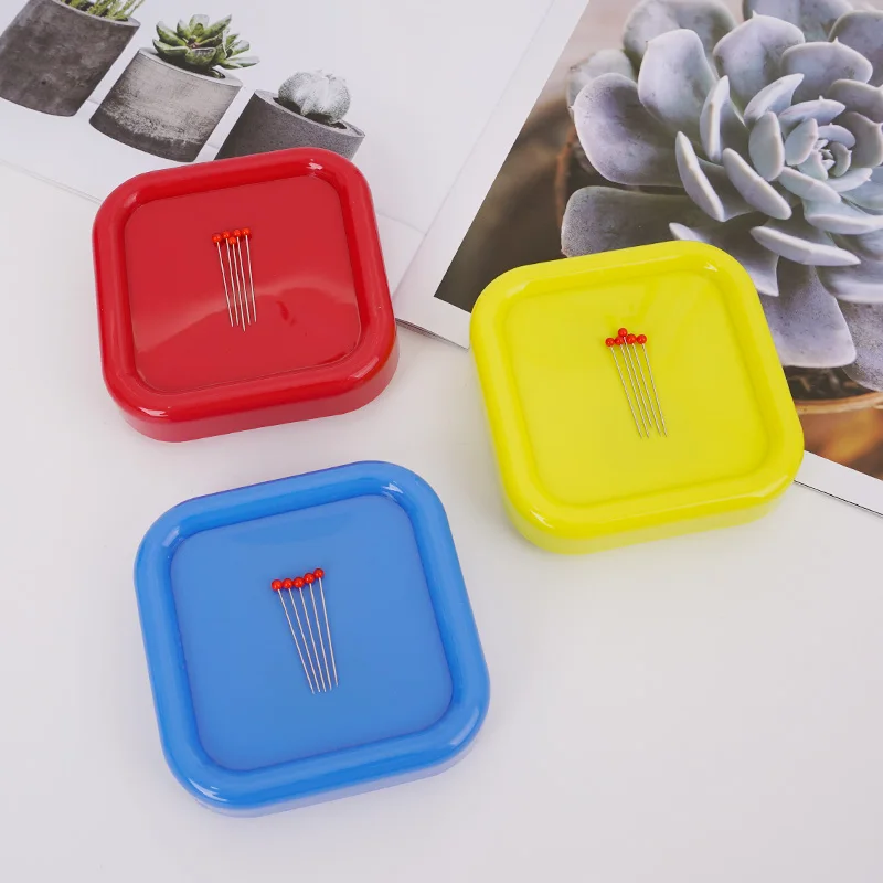 Color Square Magnetic Needle P - огляд і ціна Sewing Pin Cushion